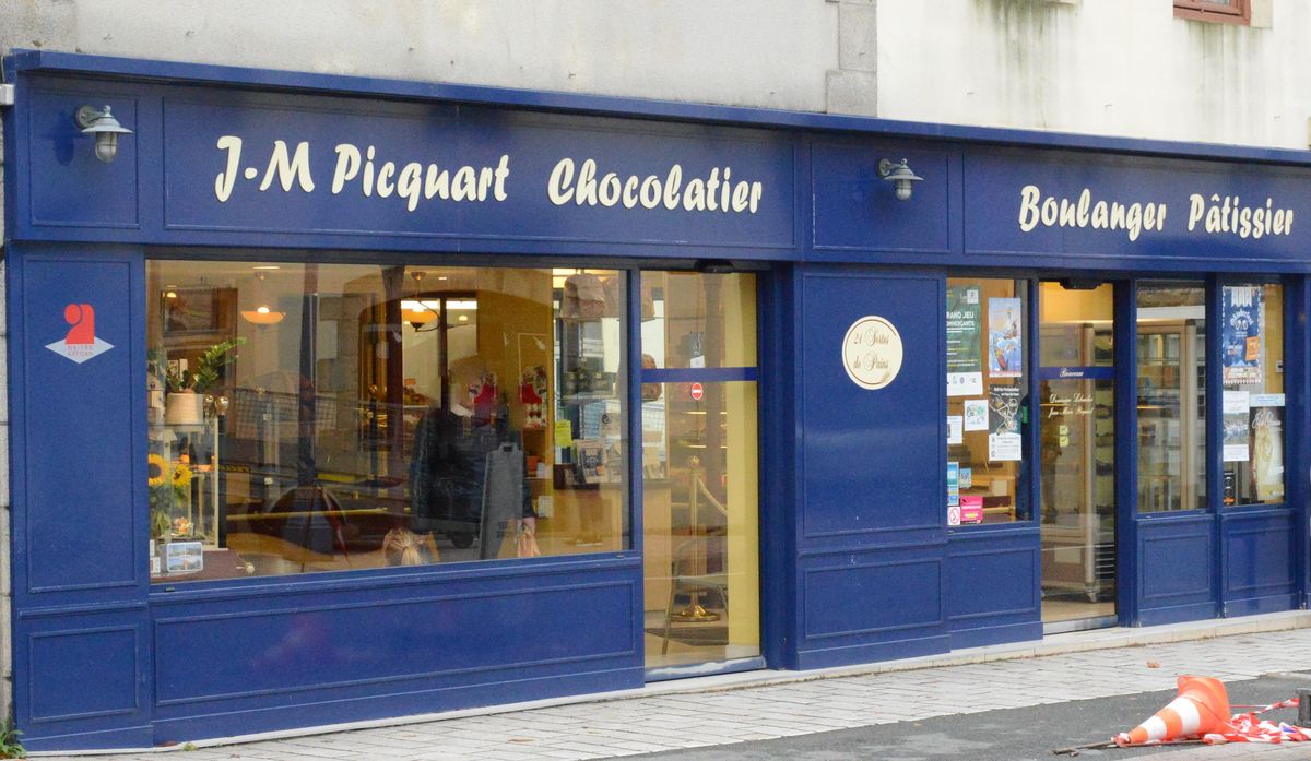 Devanture de BOULANGERIE MANOURY