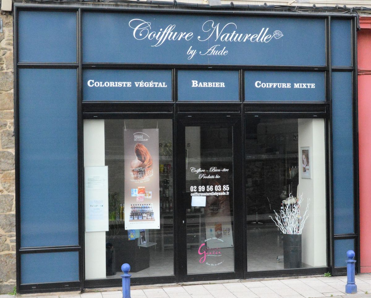 Devanture de COIFFURE NATURELLE BY AUDE