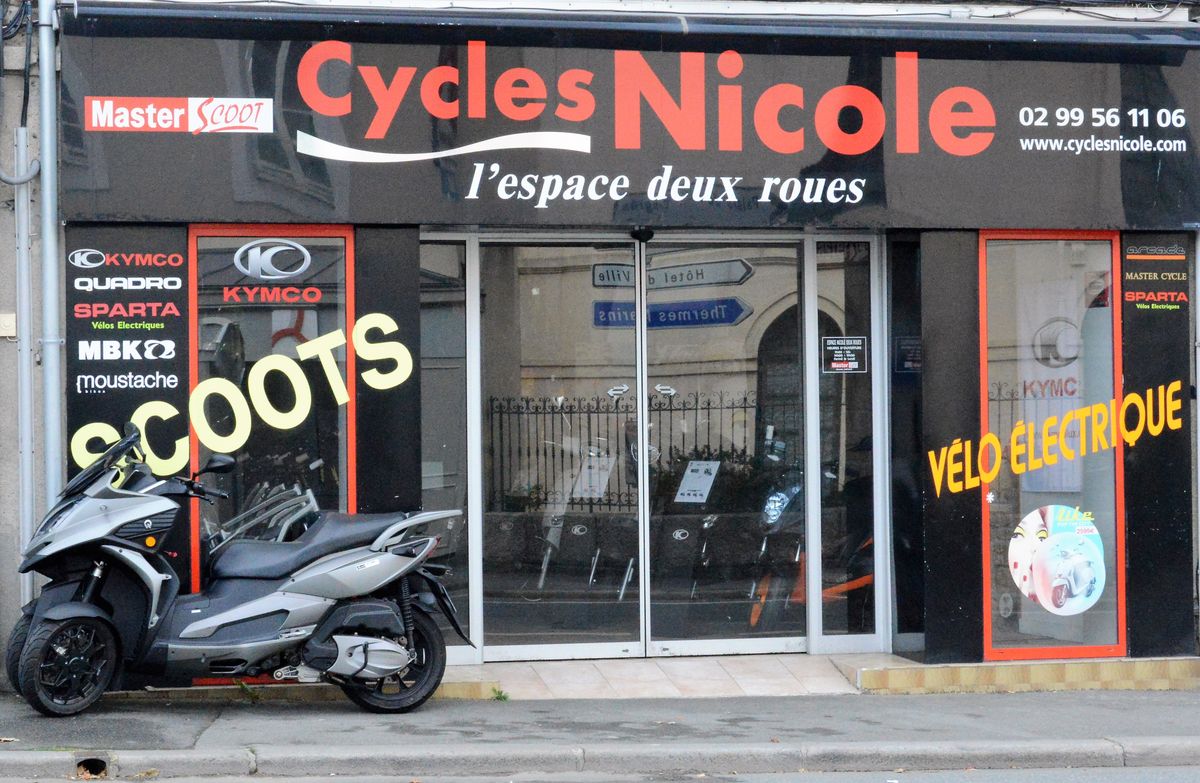 Devanture de CYCLES NICOLE