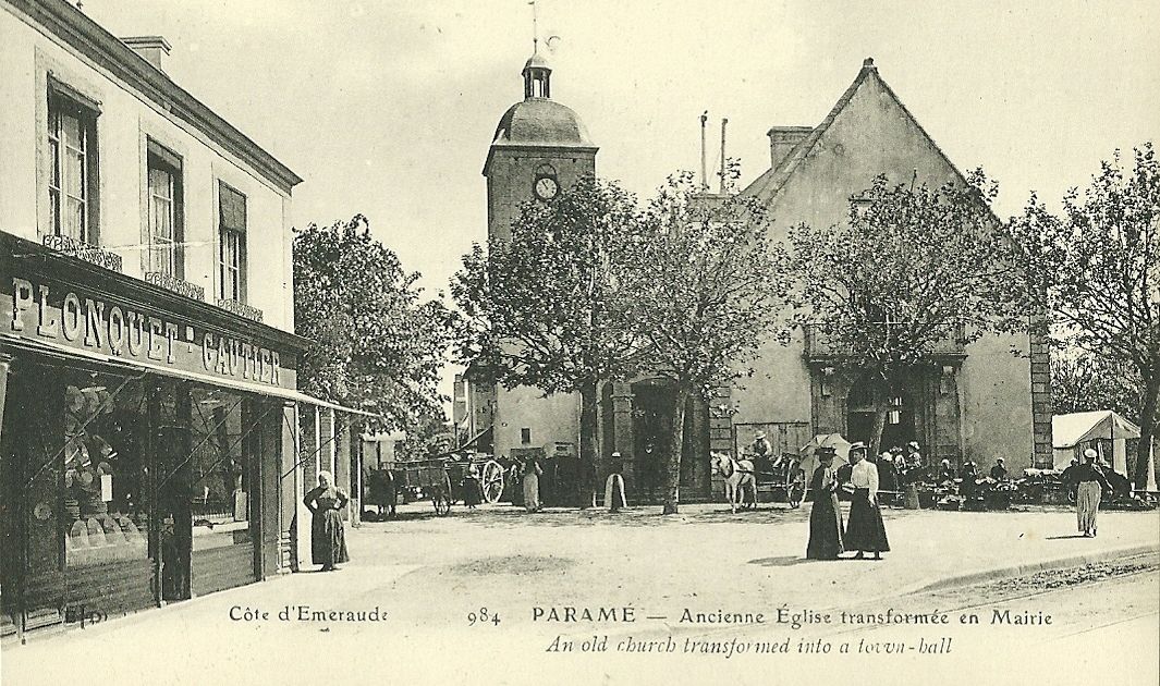 Ancienne église transformée en mairie annexe de Paramé